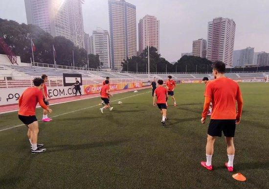 女绿被调教成公厕h文